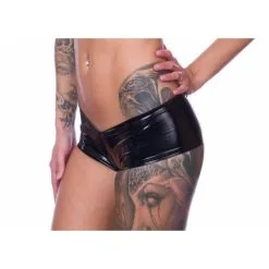 LOUISE-ANDRÉE DESIGNER - SHORT EN PVC